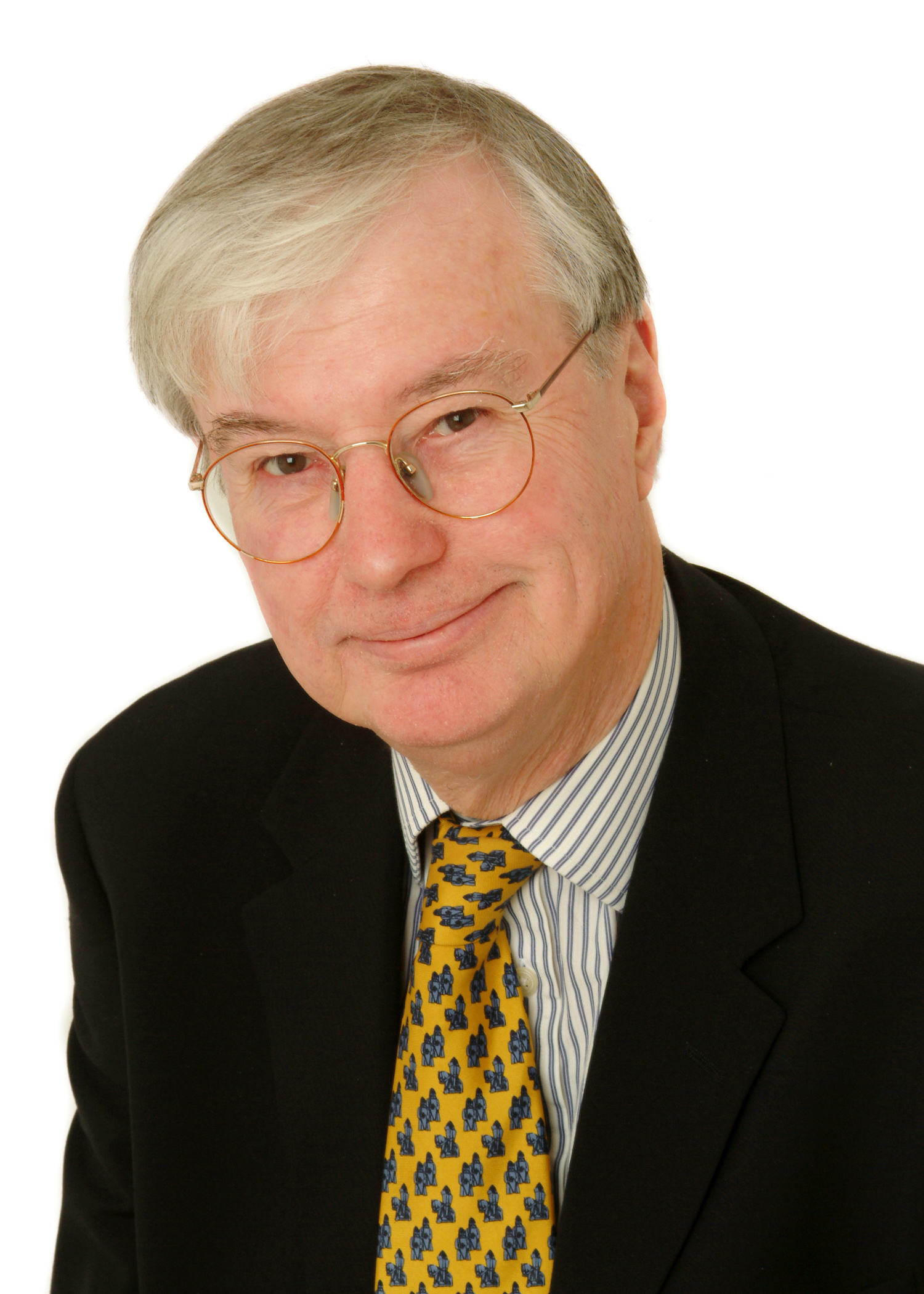Emeritus Professor Roy MacLeod Headshot 